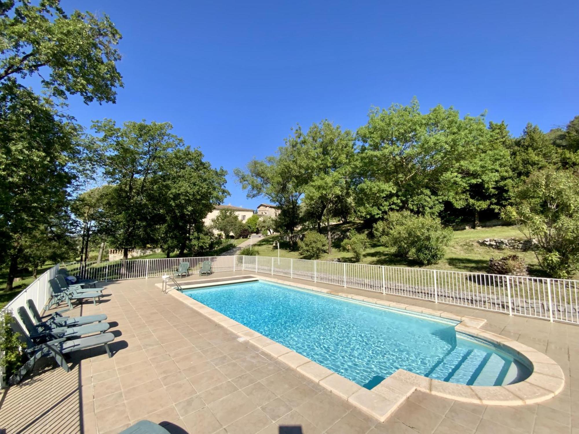 La Bastide De Peyremale, Gites En Cevennes, Piscine, Tennis Bagard Luaran gambar